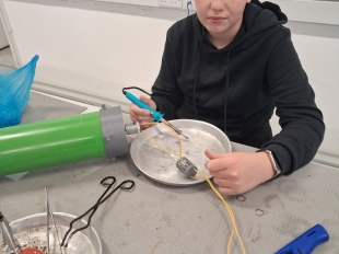 Κατασκευή  φίλτρου  αέρα με ΑΠΕ